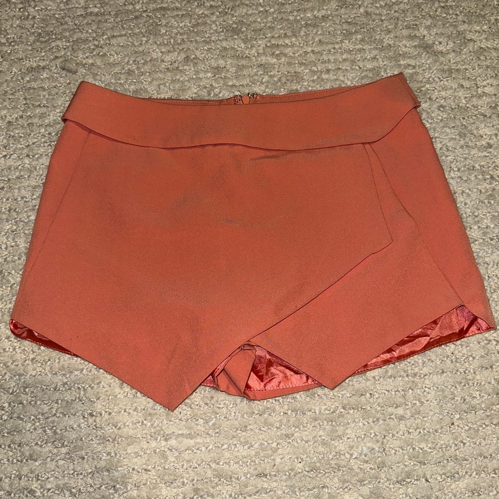 Forever 21 Women's Peach Skort